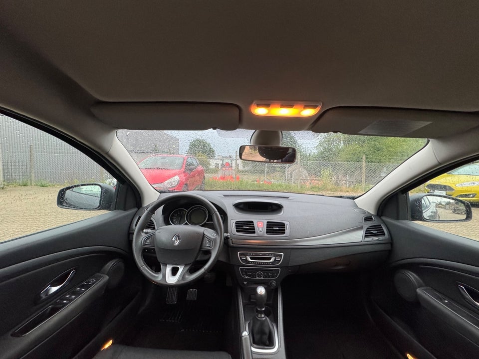 Renault Megane III 1,6 110 Expression Sport Tourer 5d