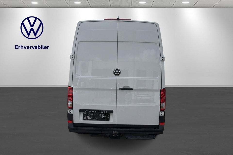 VW Crafter 35 2,0 TDi 177 Kassevogn L3H3 aut.