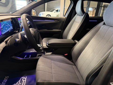 Renault Scenic E-Tech 2026 — miniature 8