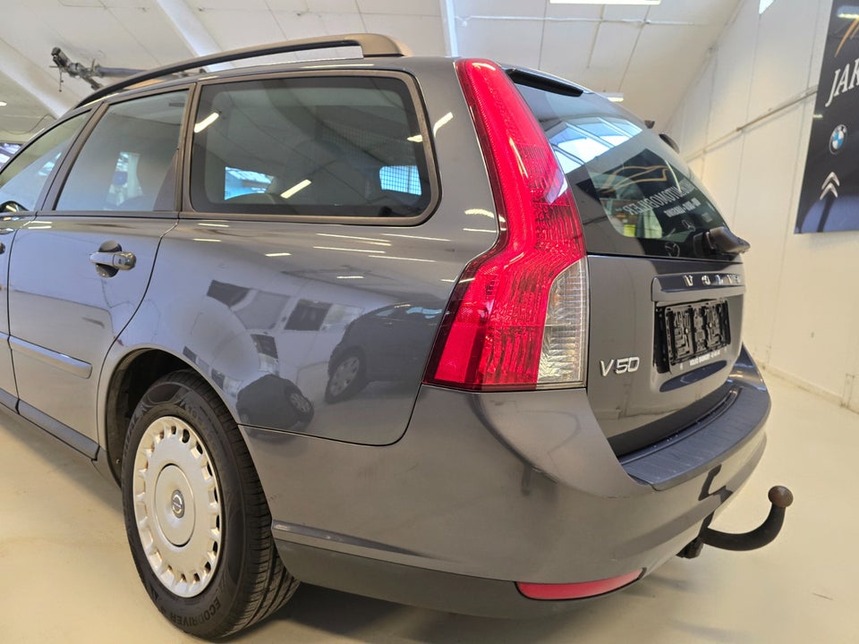 Volvo V50 1,6  5d