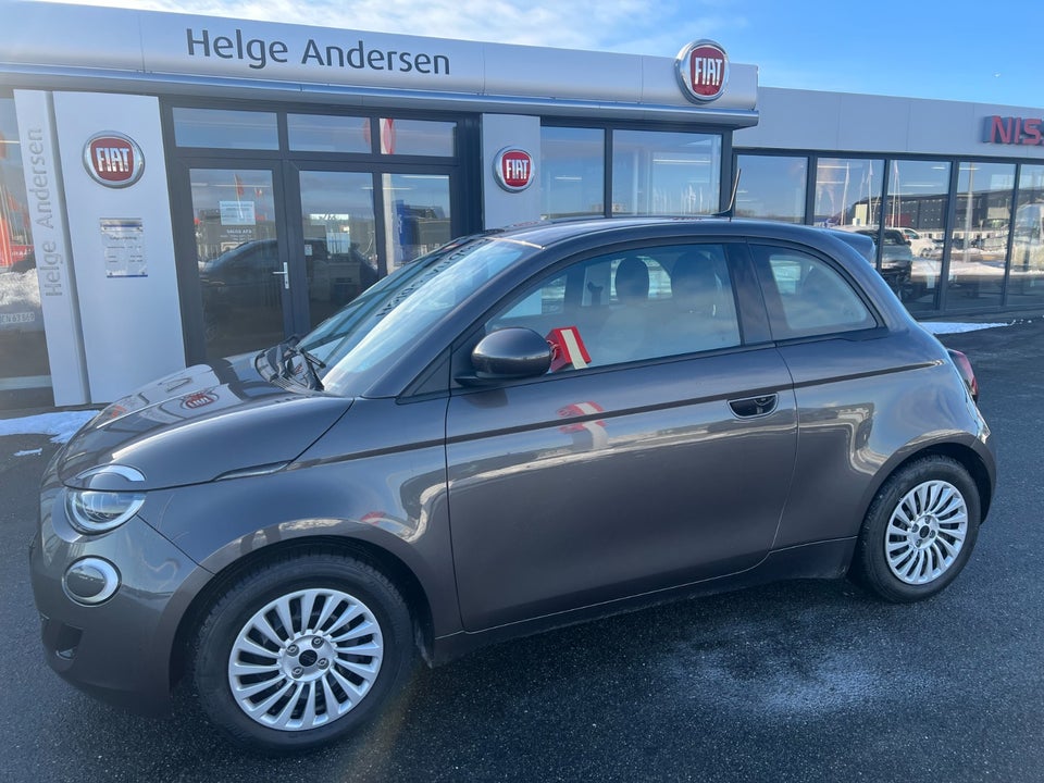 Fiat 500e 42 Icon 3d