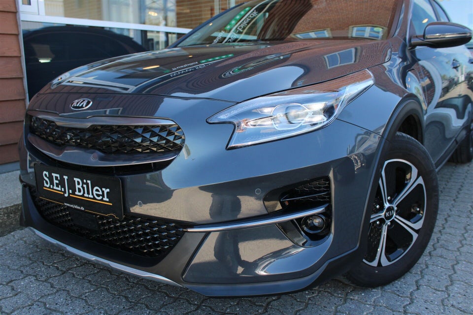 Kia XCeed 1,6 PHEV Upgrade DCT 5d