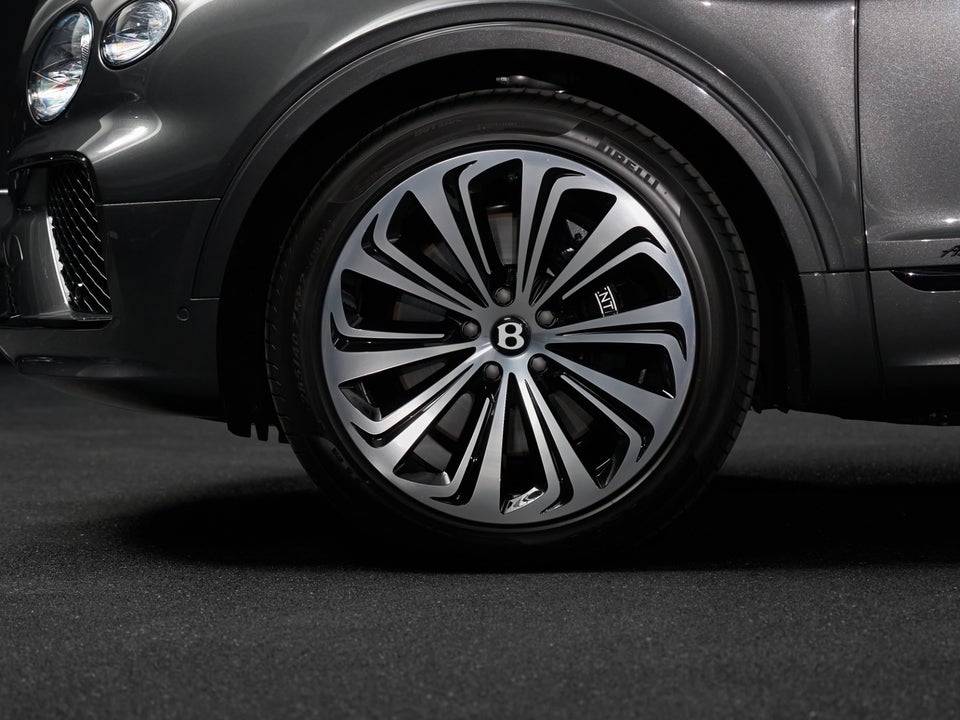 Bentley Bentayga 4,0 V8 Azure aut. 5d