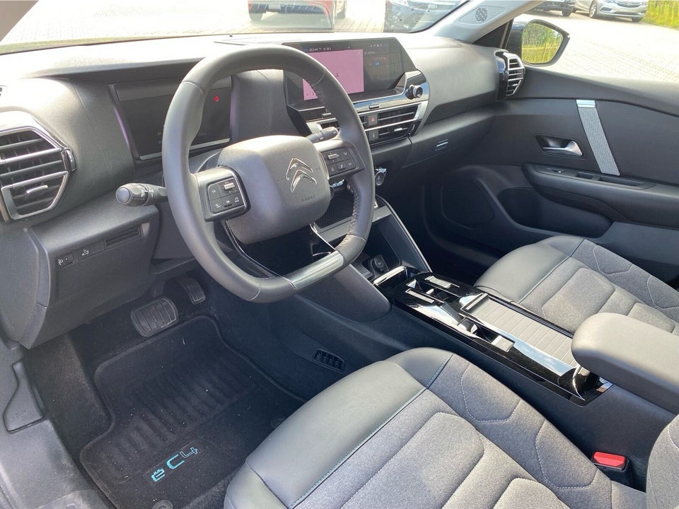 Citroën ë-C4 X 50 Concorde Premiere Pack 4d