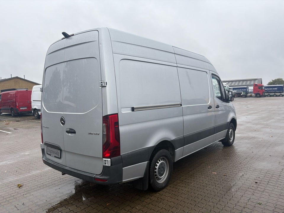 Mercedes Sprinter 316 2,2 CDi A2 Kassevogn aut. RWD