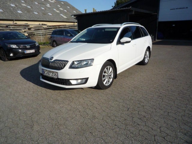 Skoda Octavia 1,4 TSi 140 Elegance Combi 5d