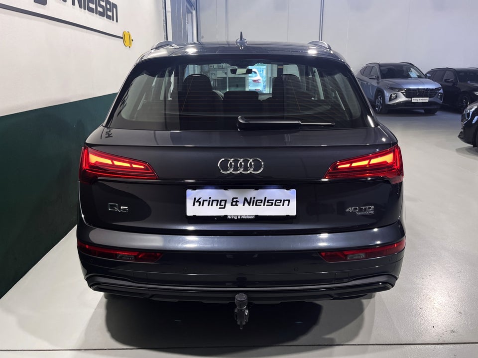 Audi Q5 40 TDi Prestige Midnight Edition quattro S-tr. 5d