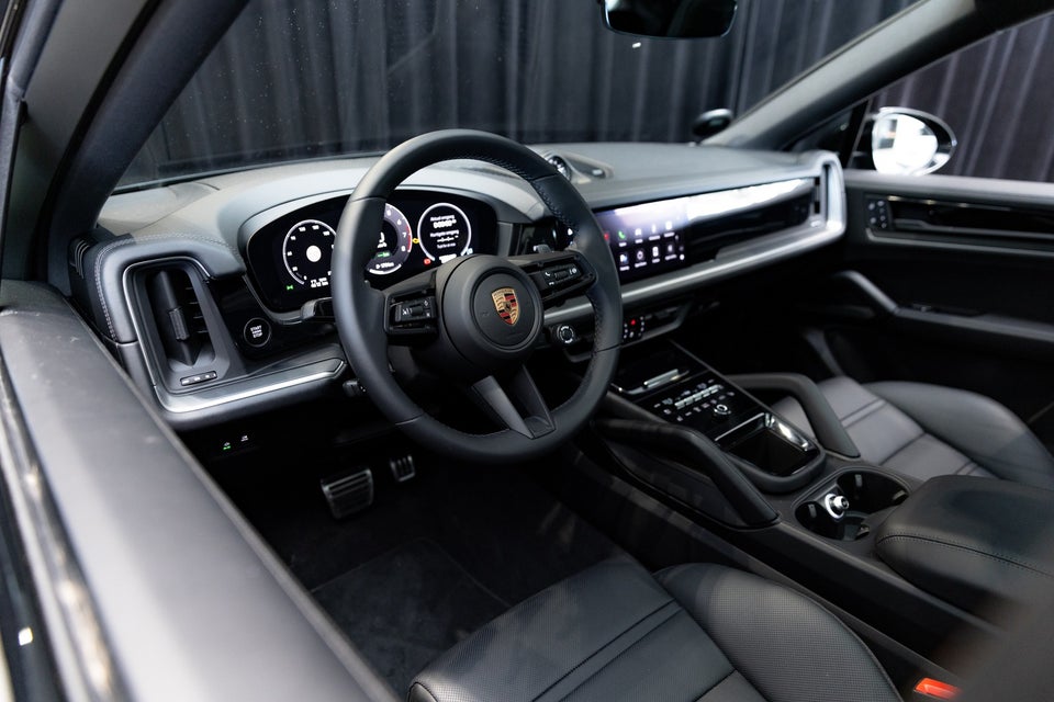 Porsche Cayenne 3,0 E-Hybrid Coupé Tiptr. 5d