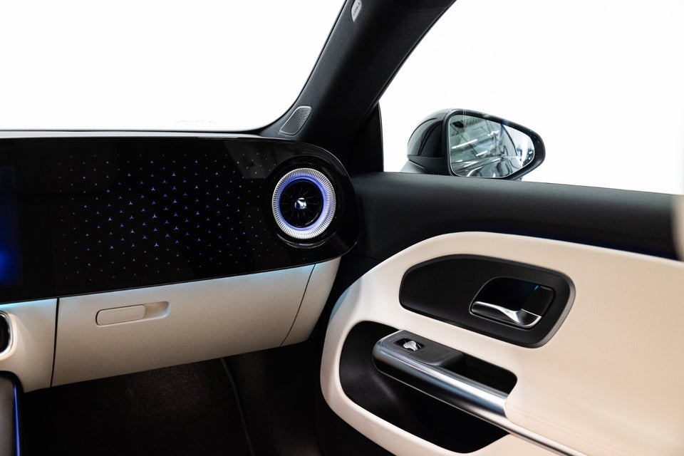 Mercedes CLA250+ EQ Progressive Advance Plus 4d