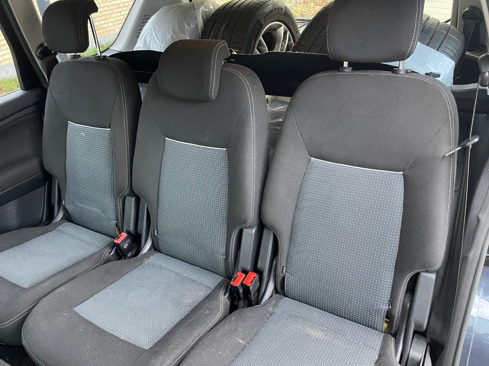 Ford S-MAX 2,0 TDCi 140 Trend 5d