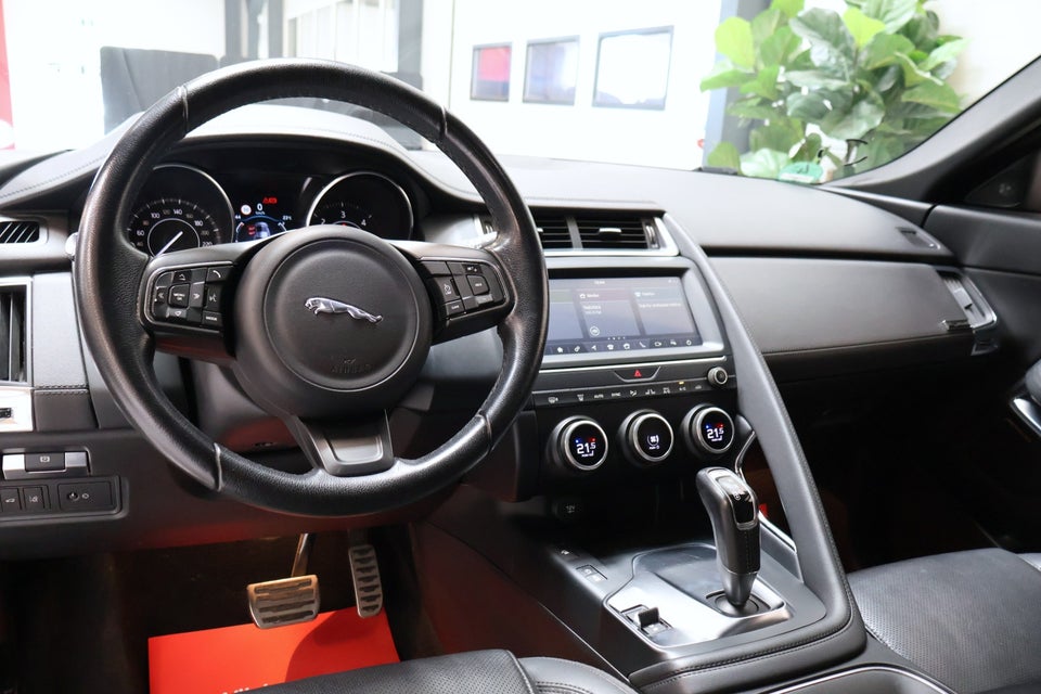 Jaguar E-Pace 2,0 D150 aut. AWD 5d