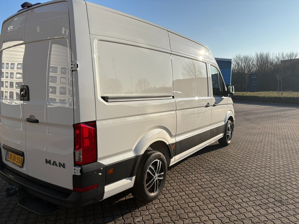 MAN TGE 2,0 3.180 Kassevogn L3H3 aut. FWD