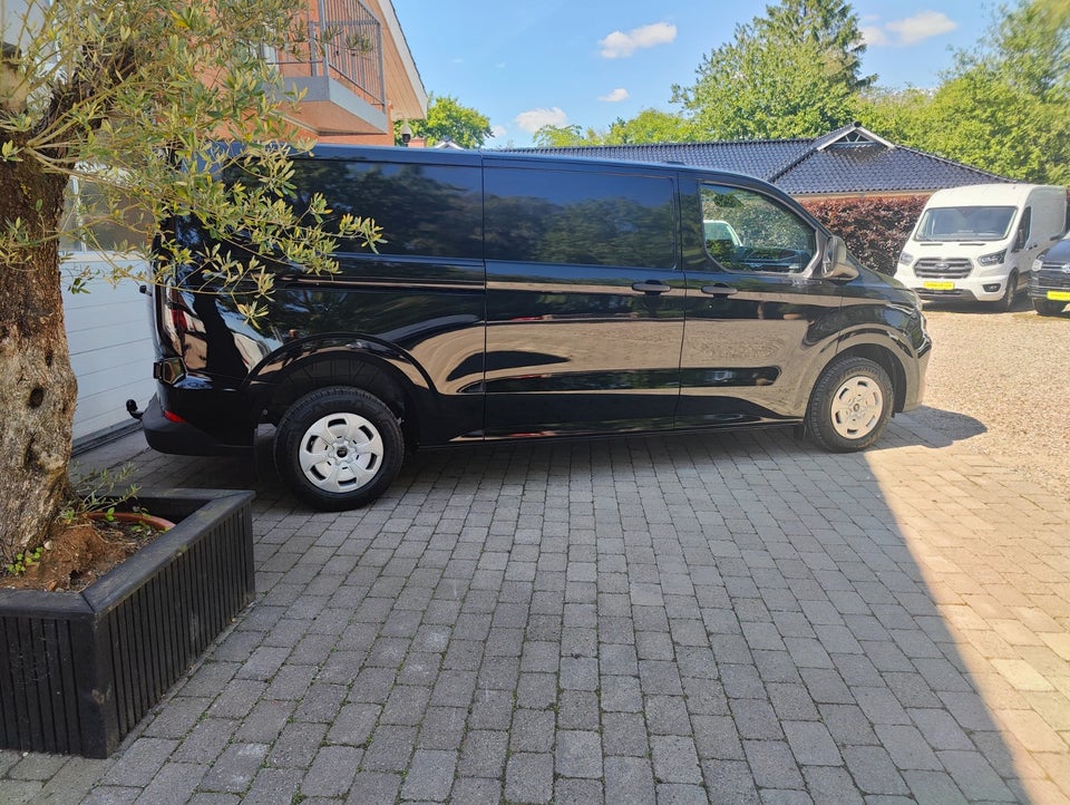 Ford Transit Custom 300L 2,0 EcoBlue Trend