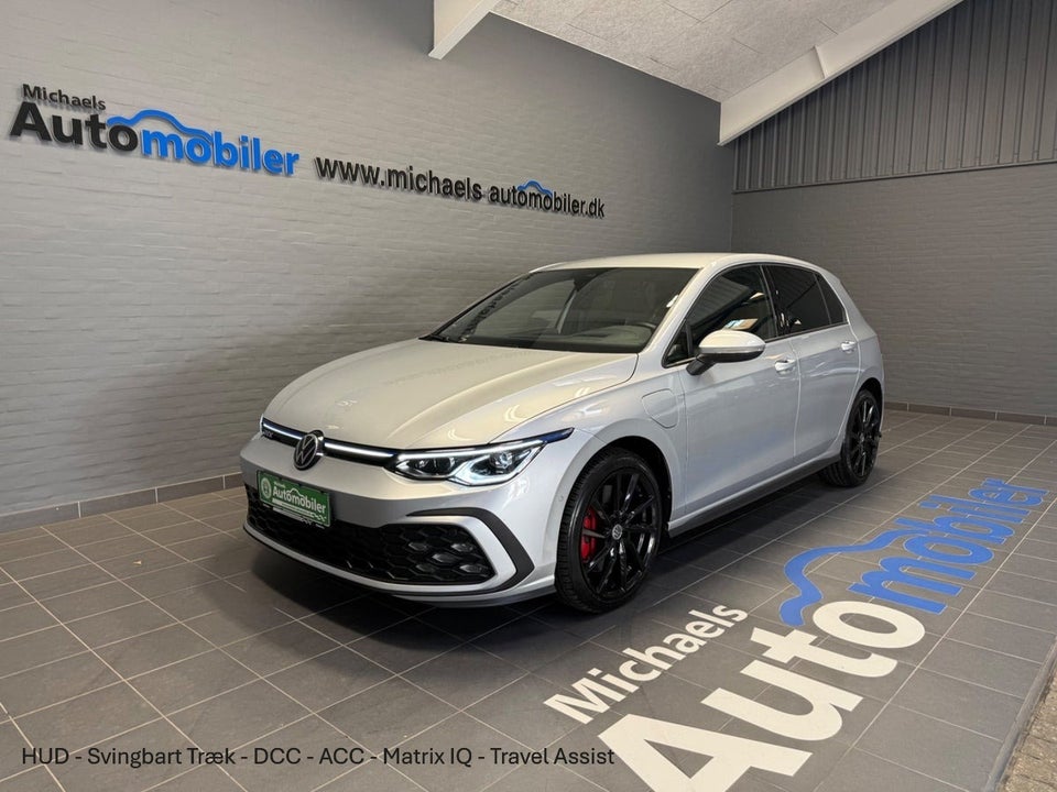 VW Golf VIII 1,4 GTE DSG 5d