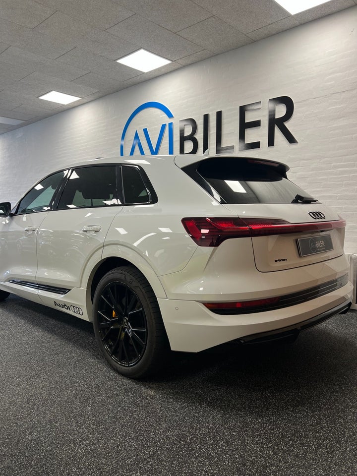 Audi e-tron 55 Black Edition S-line quattro 5d