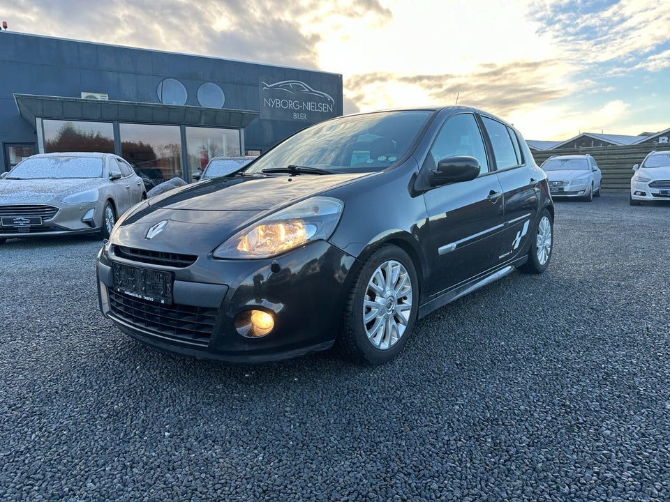 Renault Clio III 1,2 16V TCe Sport 5d