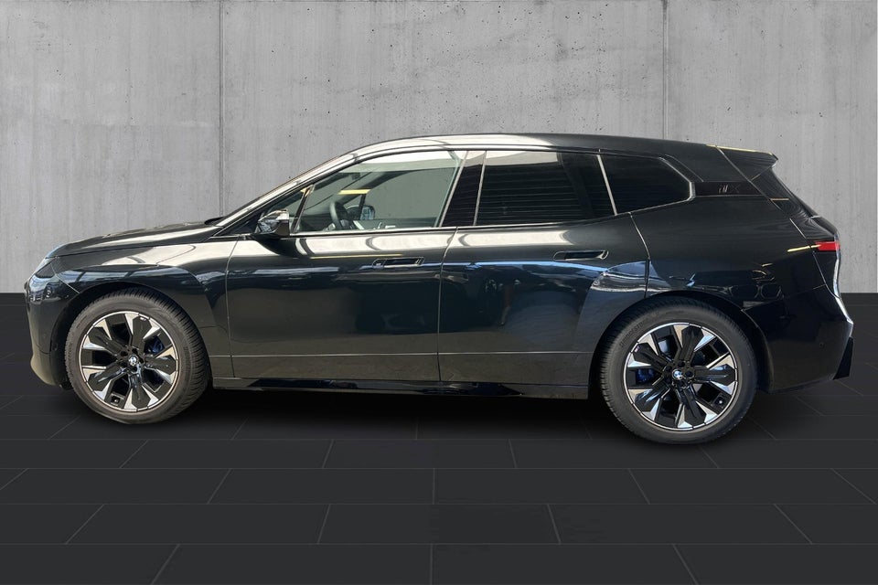 BMW iX xDrive45 M-Sport 5d