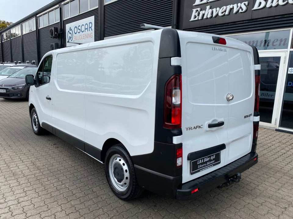 Renault Trafic T29 2,0 dCi 120 L2H1