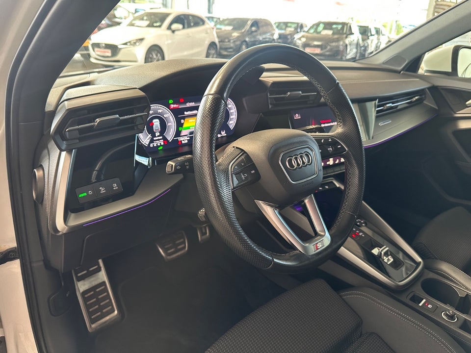 Audi A3 40 TFSi e S-line Sportback S-tr. 5d