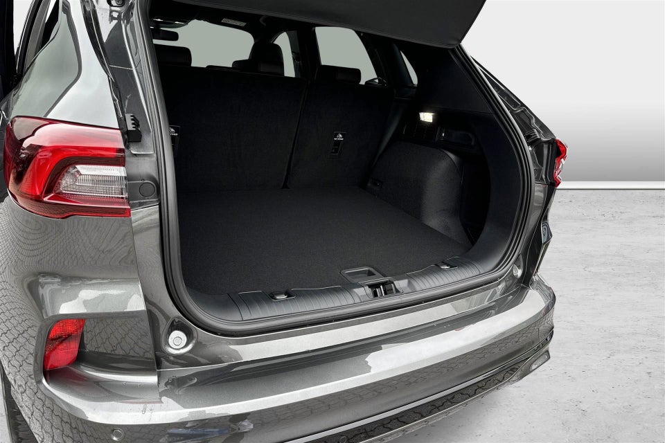 Ford Kuga 2,5 PHEV ST-Line X CVT 5d