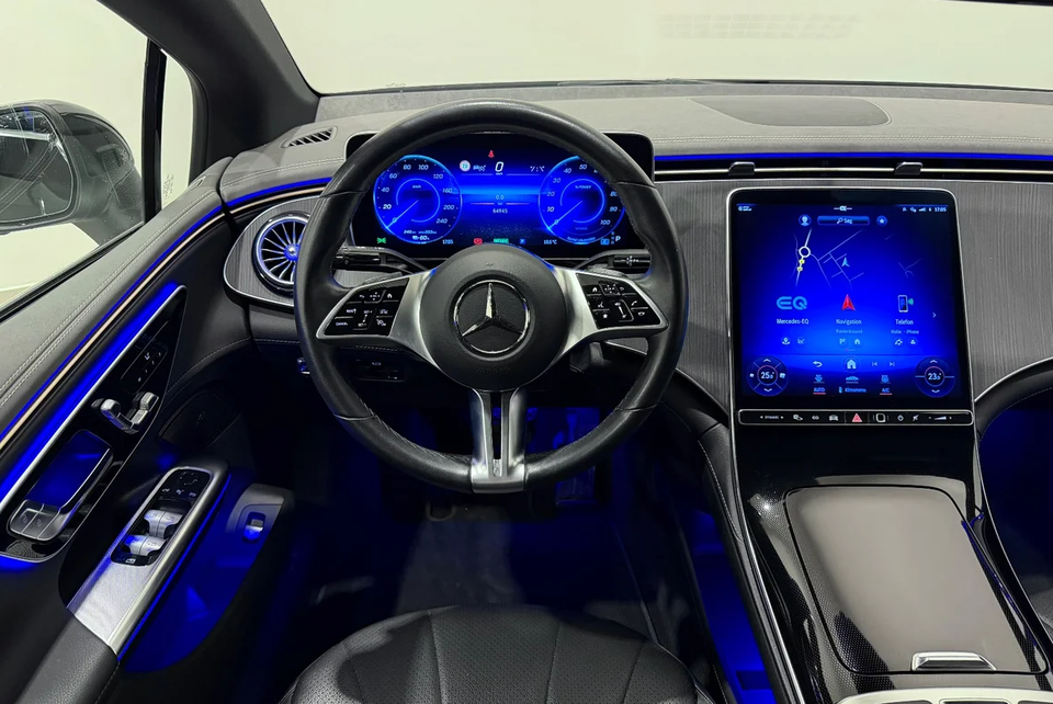 Mercedes EQE300 Avantgarde 4d