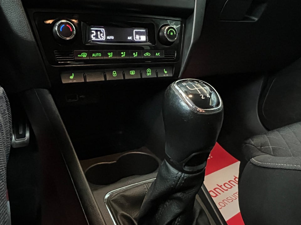 Skoda Rapid 1,0 TSi 110 ICE 5d