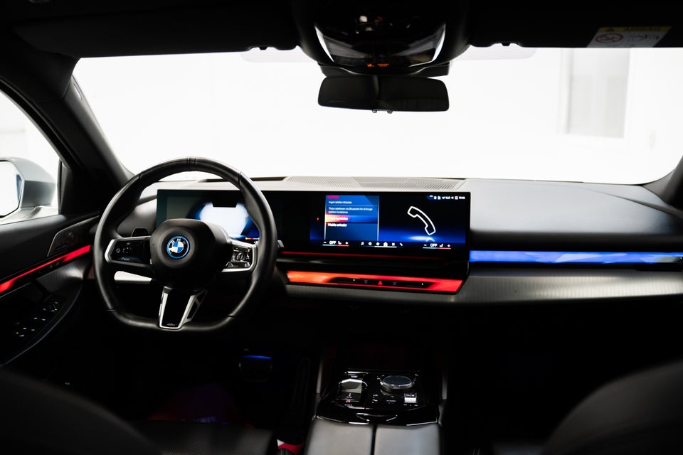BMW i5 eDrive40 Touring Fully Charged M-Sport 5d