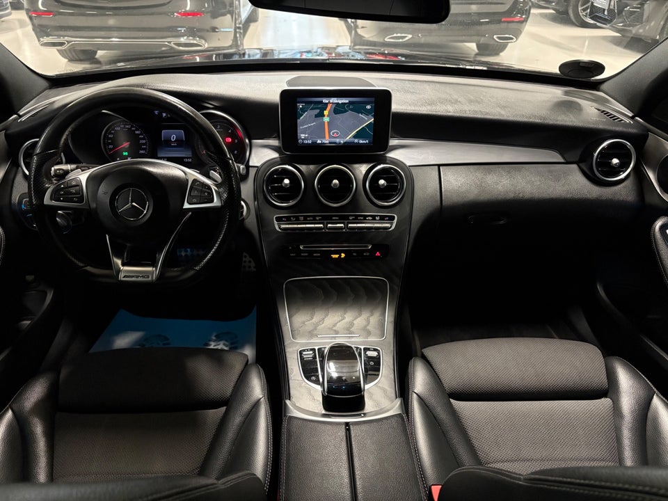 Mercedes C220 d 2,2 AMG Line stc. aut. 5d