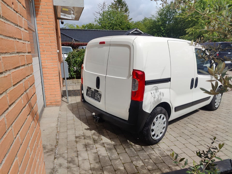 Peugeot Bipper 1,3 HDi 75 Fresh aut. Van 4d