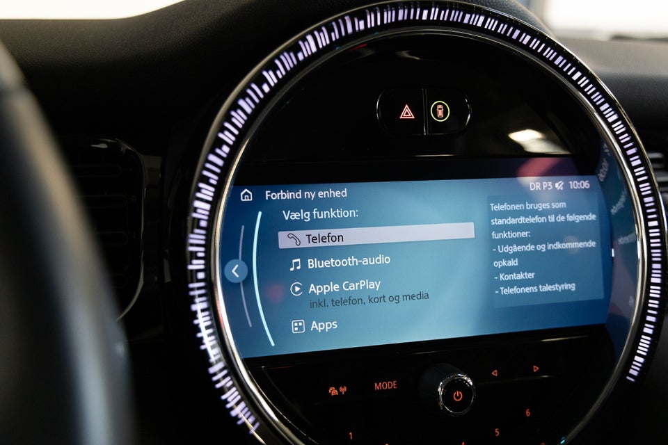 MINI Cooper SE Essential 3d