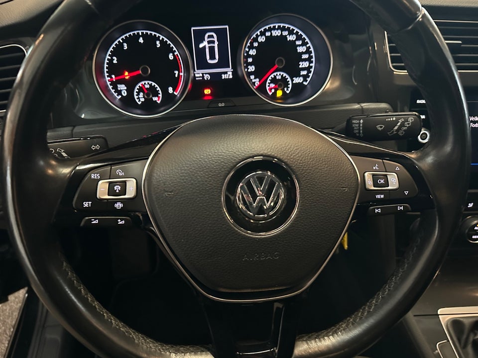 VW Golf VII 1,5 TSi 130 Comfortline Variant 5d