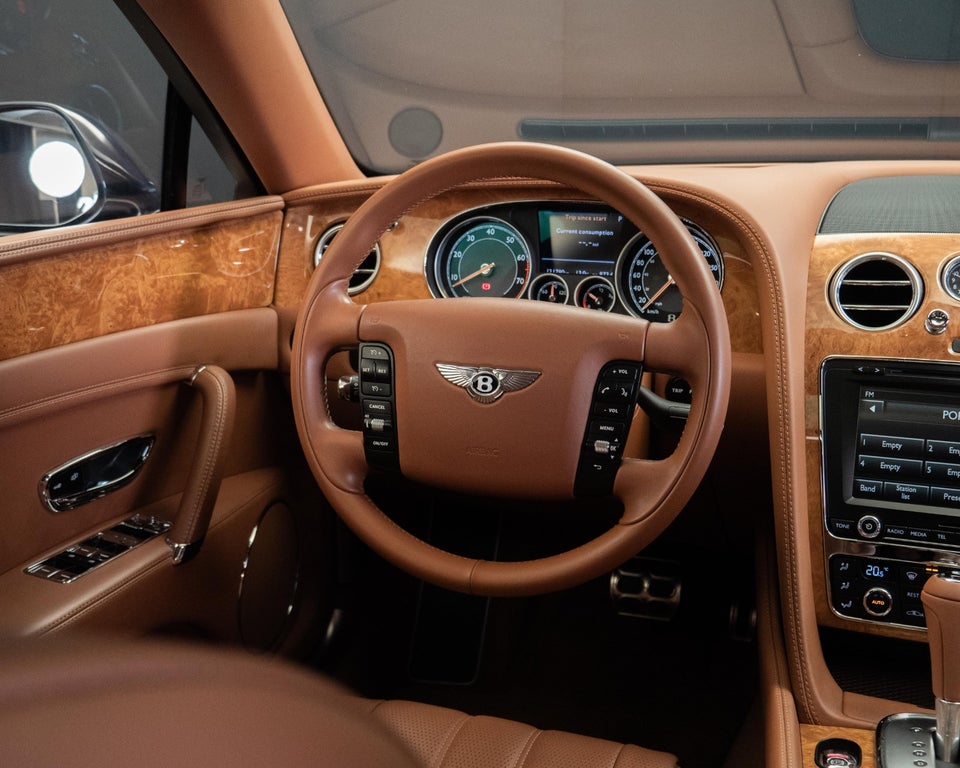 Bentley Flying Spur 6,0 W12 aut. 4d