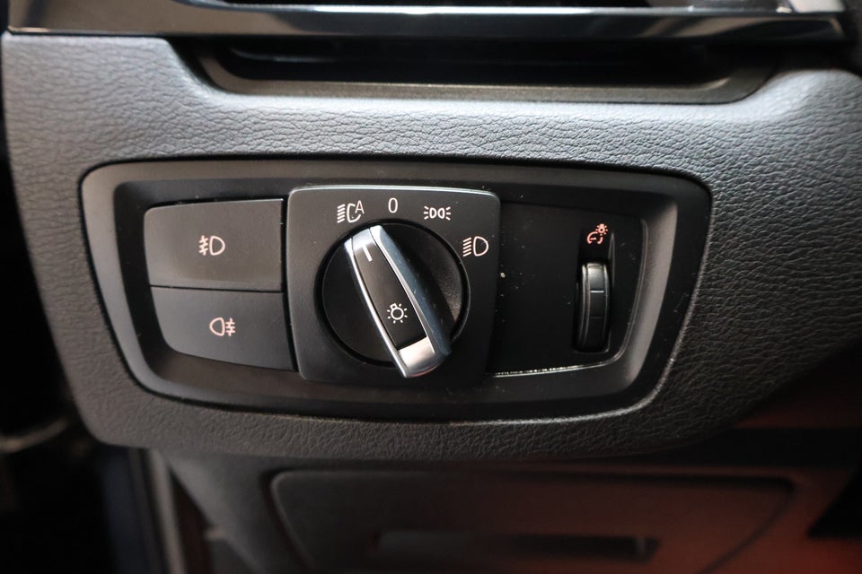 BMW X1 2,0 sDrive18d Advantage aut. 5d