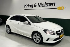 Mercedes A200 d, modelår 2016, 202,000 km