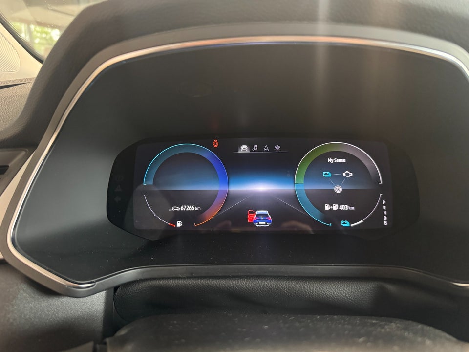 Renault Captur 1,6 E-Tech Zen 5d
