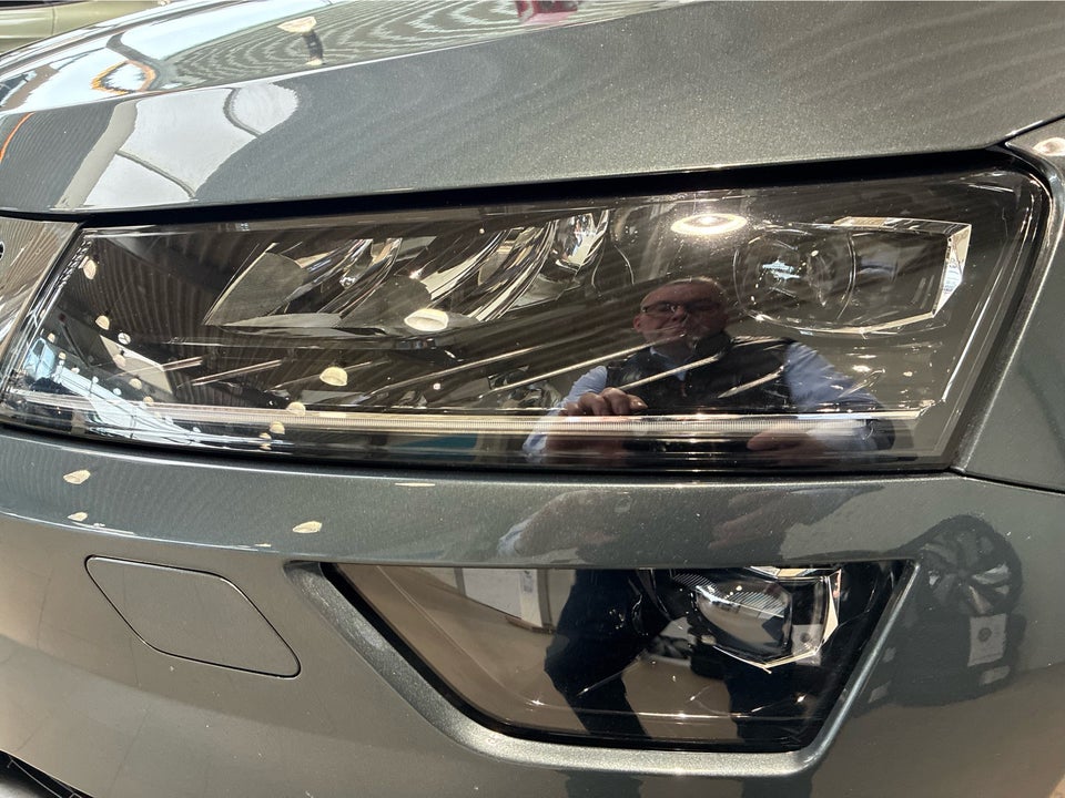 Skoda Karoq 1,5 TSi 150 Tour de France DSG 5d