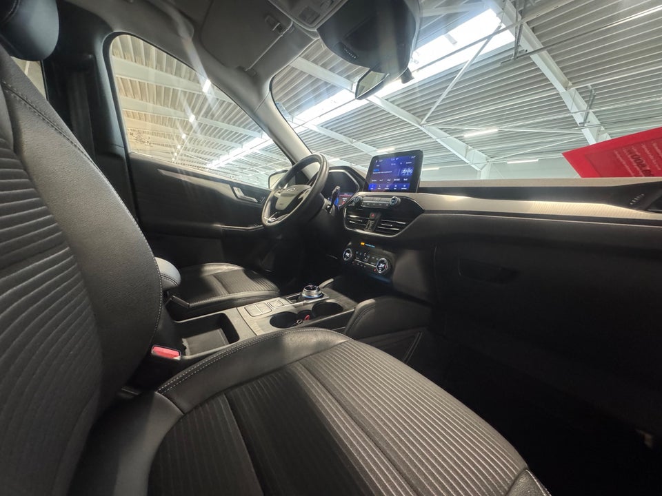 Ford Kuga 2,5 PHEV Titanium X CVT 5d