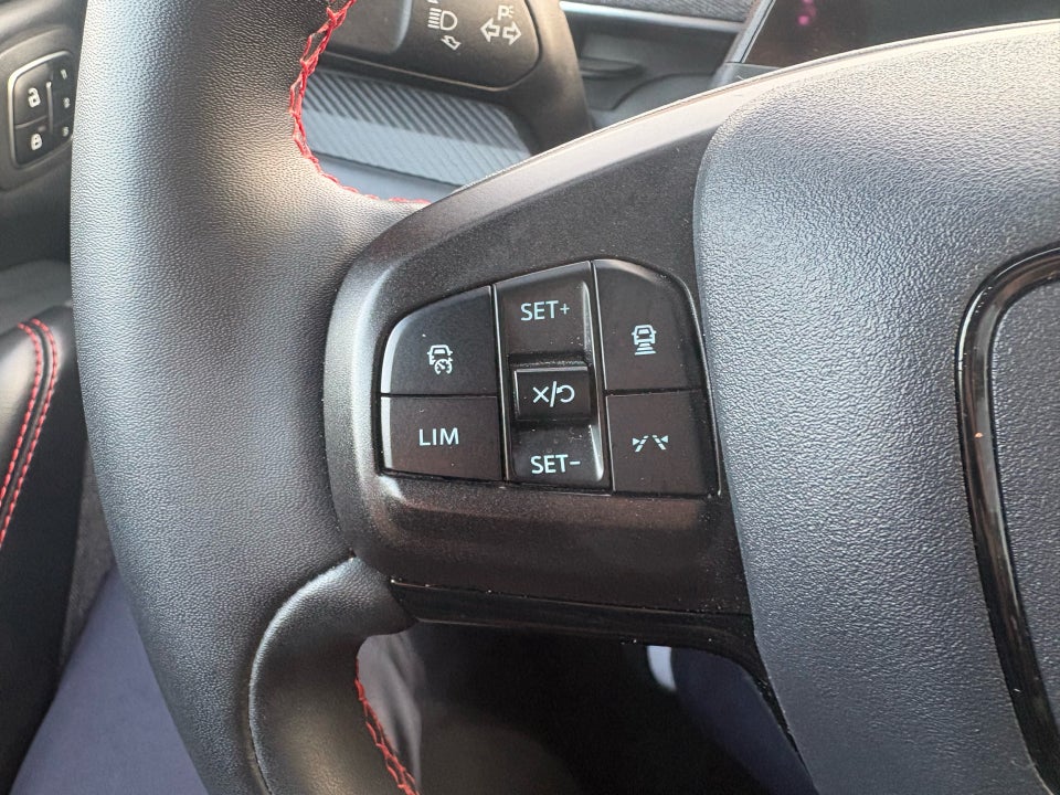 Ford Mustang Mach-E 98 Premium Extended Range AWD 5d