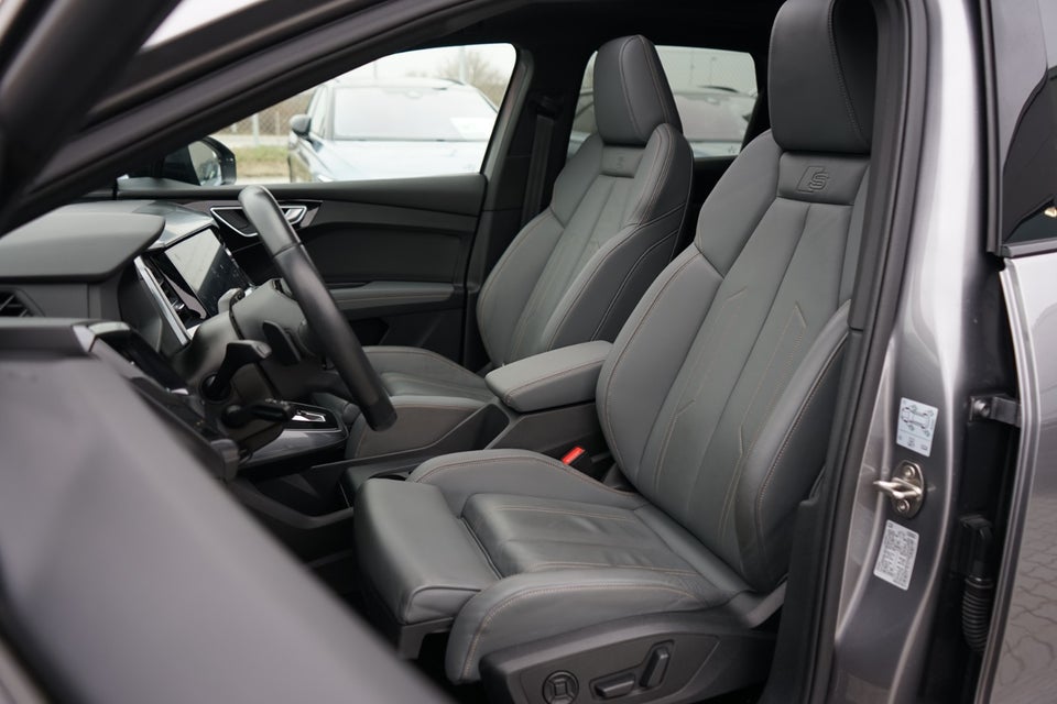 Audi Q4 e-tron 50 edition one S-line quattro 5d
