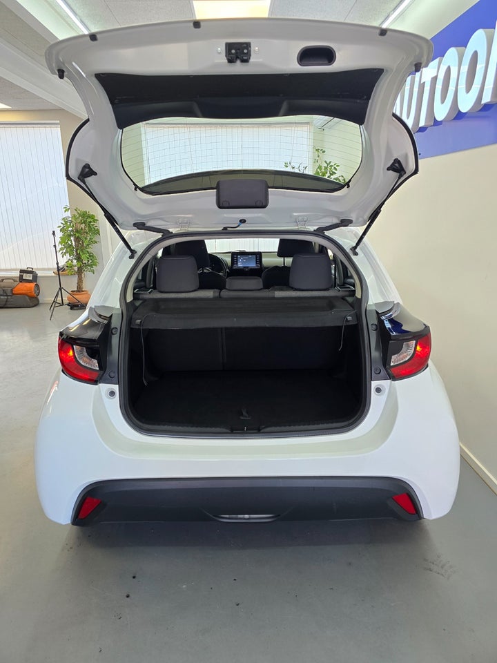 Toyota Yaris 1,5 Hybrid H2 e-CVT 5d