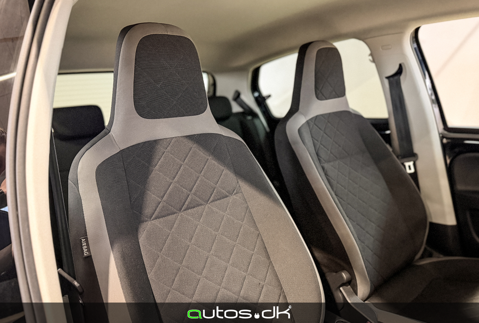 VW e-Up! Style Plus 5d