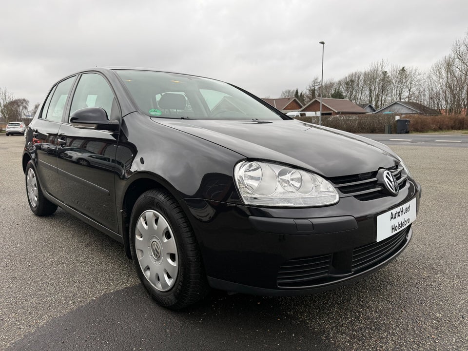 VW Golf V 1,6 Comfortline 5d
