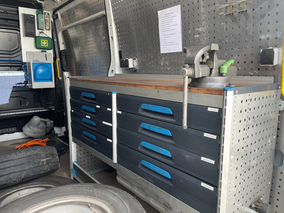 VW Crafter 35 2,0 TDi 177 Kassevogn L3H3