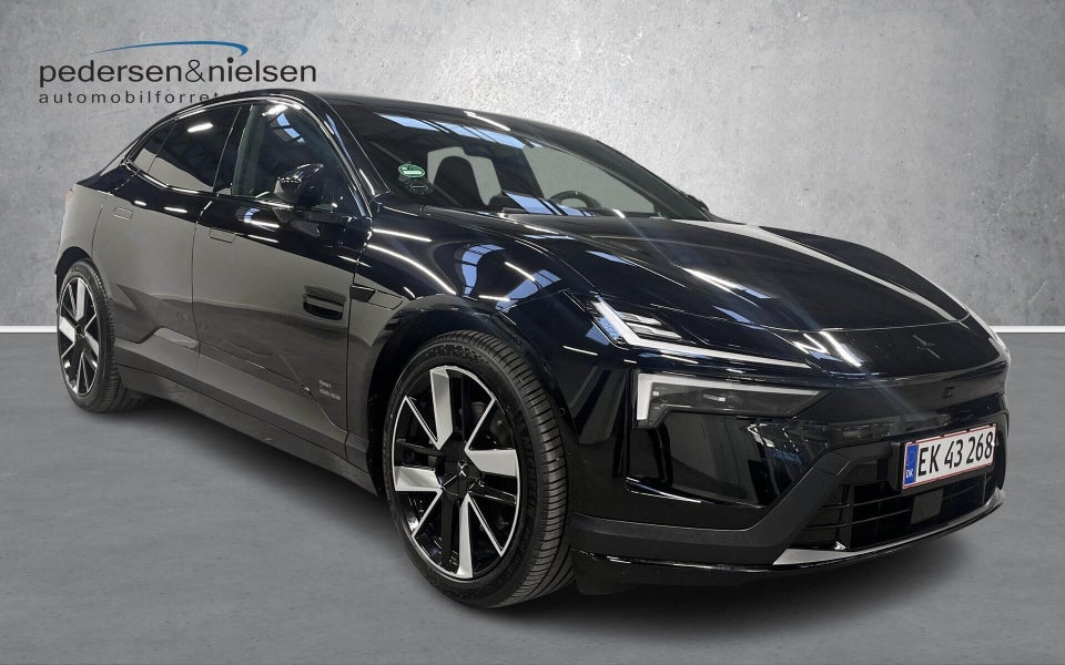 Polestar 4 Long Range AWD 5d