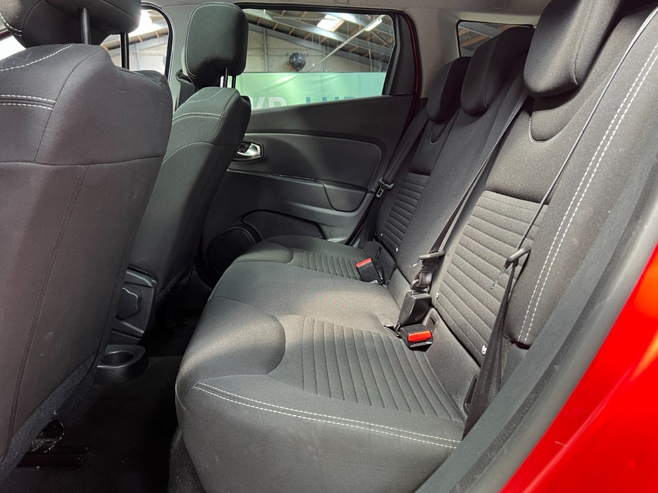 Renault Clio IV 1,5 dCi 90 Limited Sport Tourer 5d