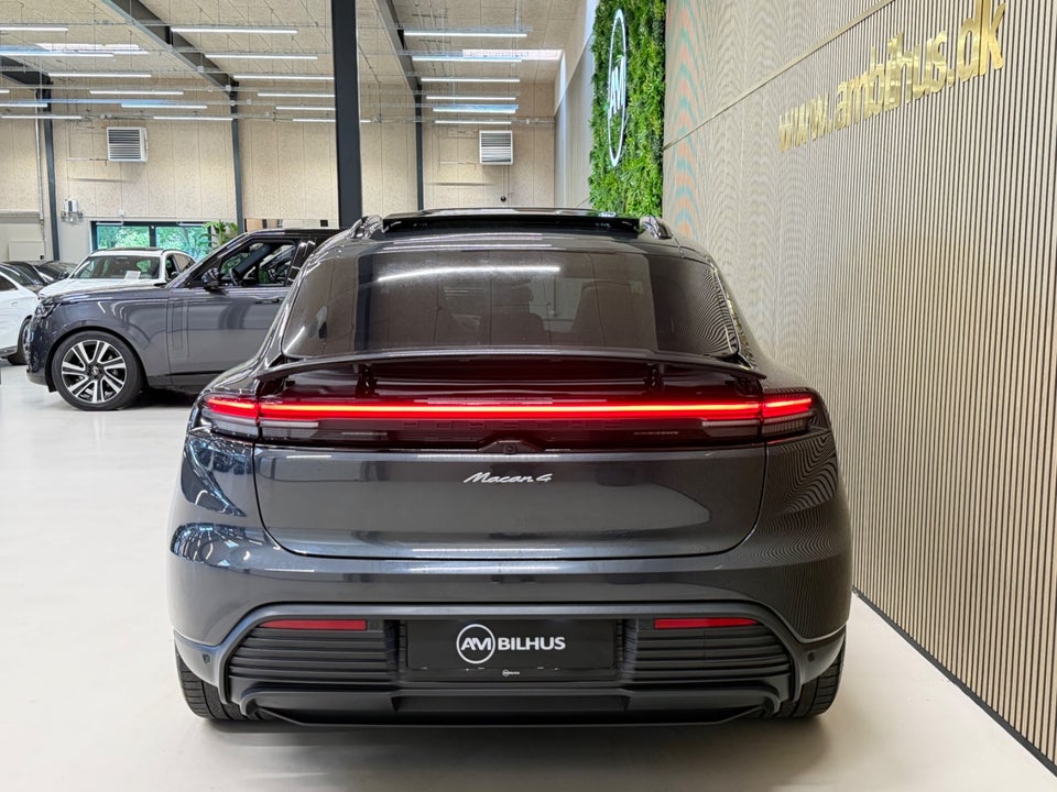 Porsche Macan 4 5d