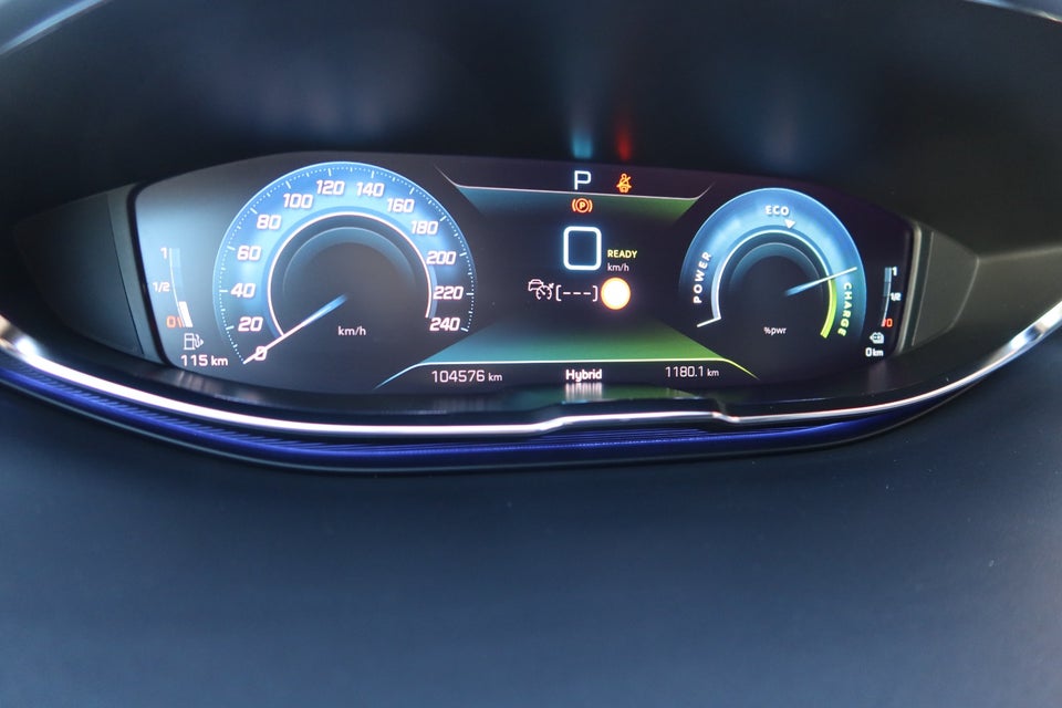 Peugeot 3008 1,6 Hybrid GT Black Pack EAT8 5d