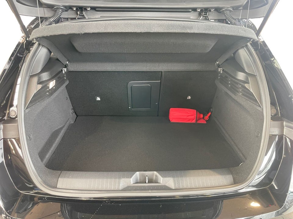 Opel Astra-e 54 GS 5d