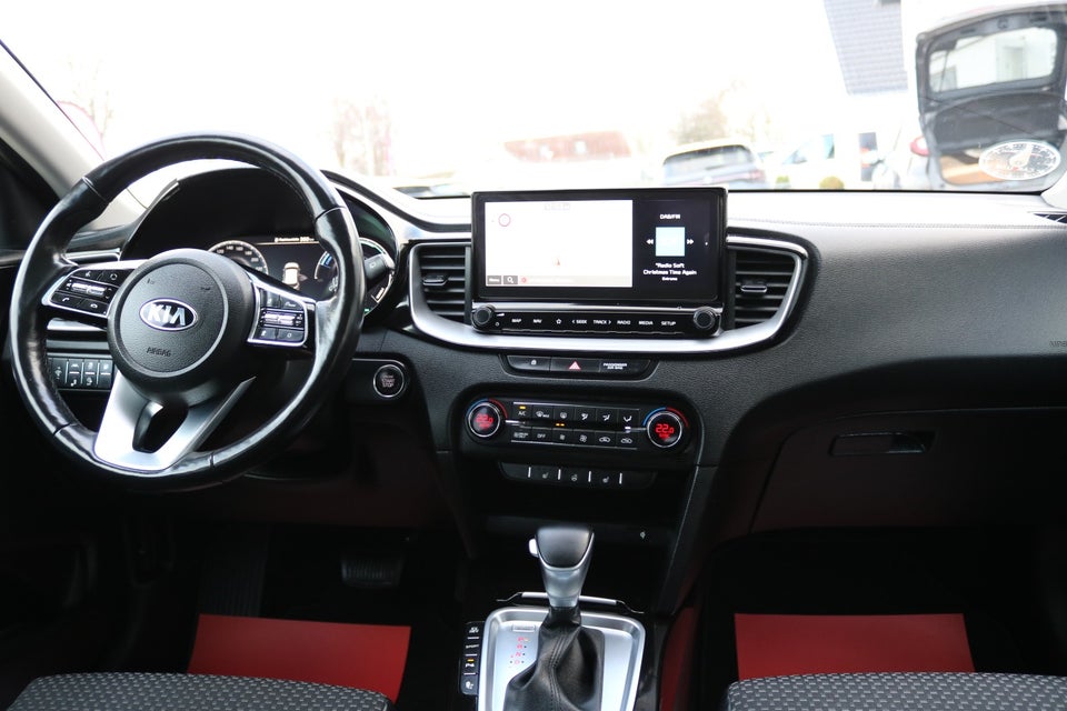 Kia XCeed 1,6 PHEV Upgrade DCT 5d