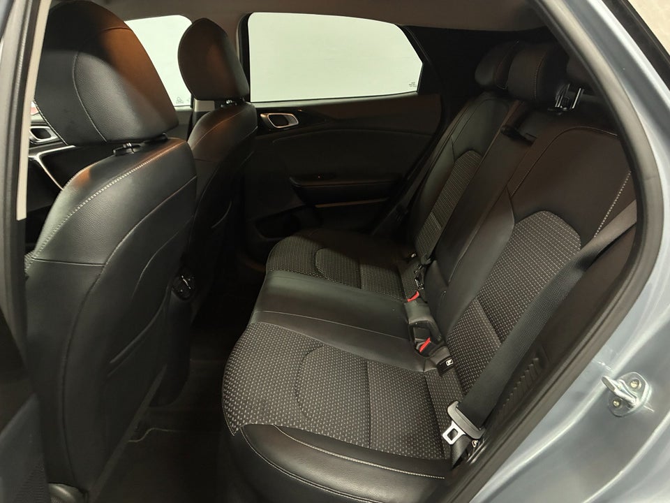 Kia XCeed 1,6 PHEV Upgrade DCT 5d